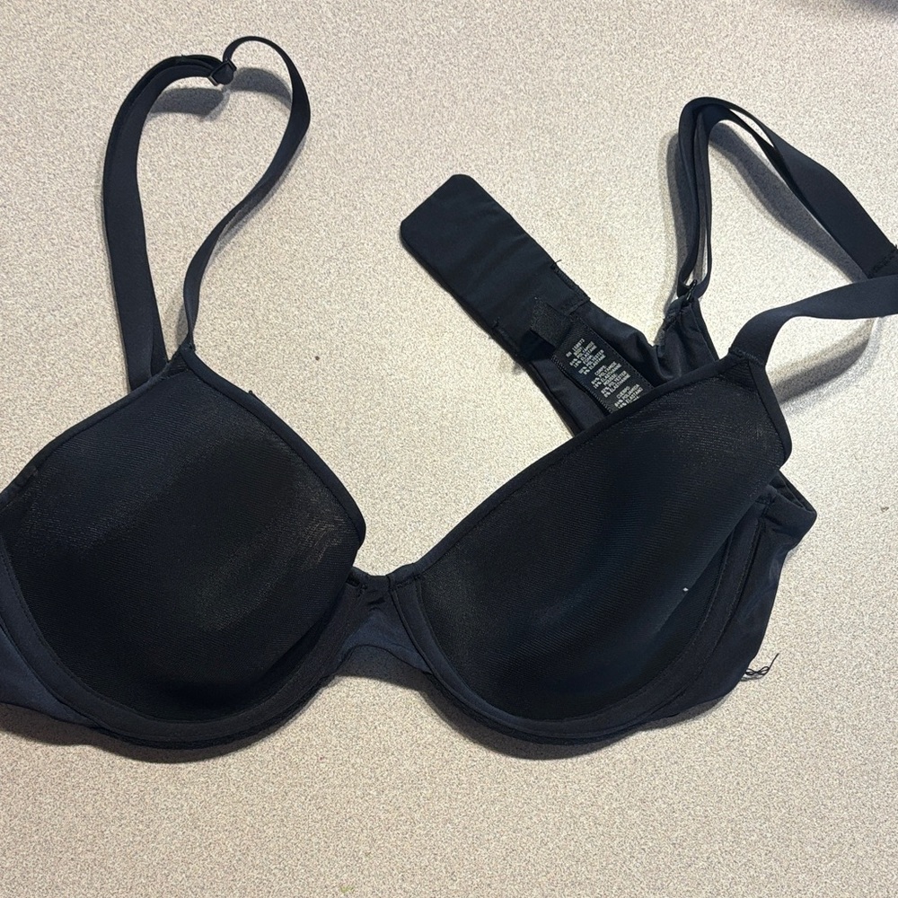 SKIMS Elegant Black Bra